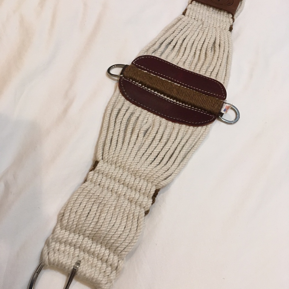 Mohair Pro-Roller Roper Cinch